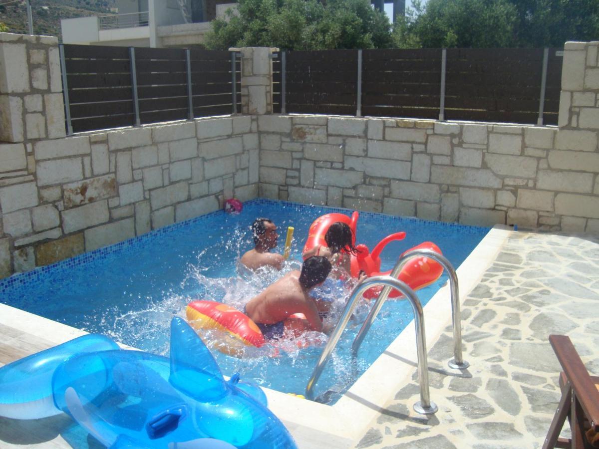 “Theeporto” Maisonette With Pool Гуве Экстерьер фото